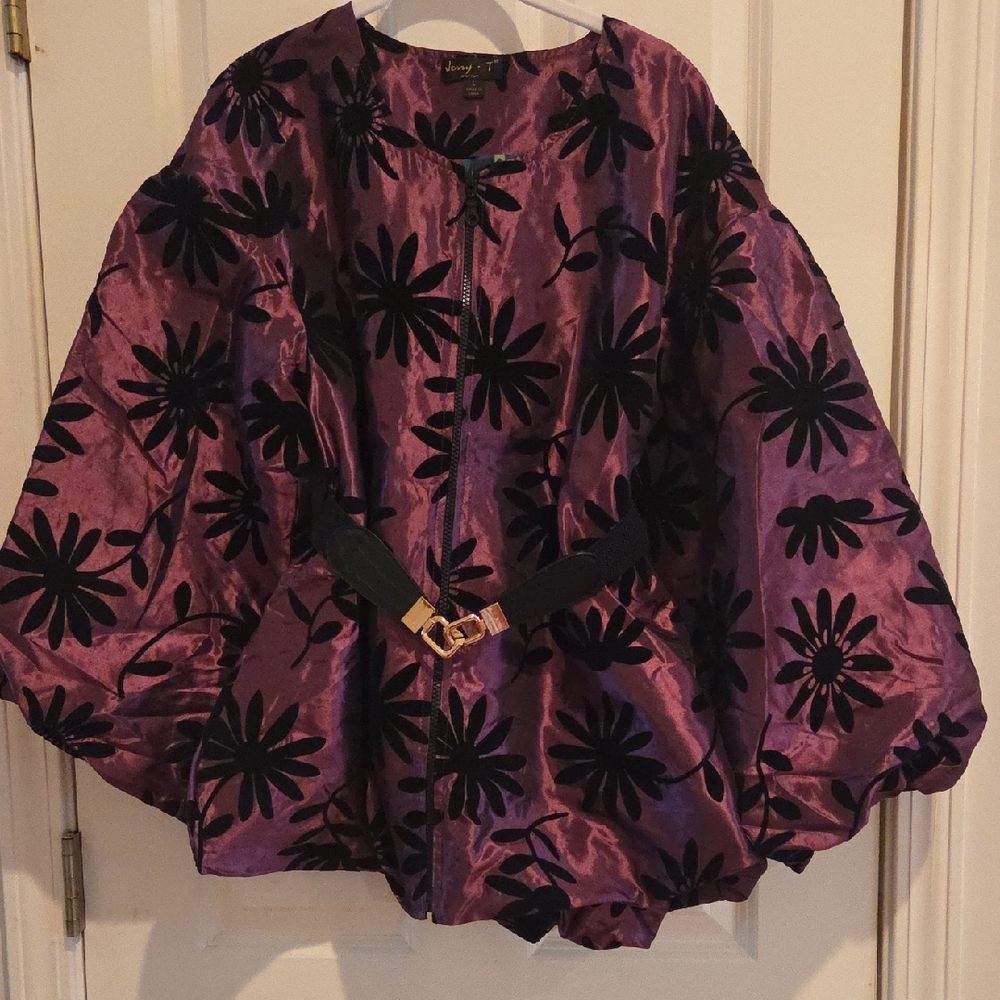 Jerry T  Size L Purple Floral Kimono Jacket Or Blouse
